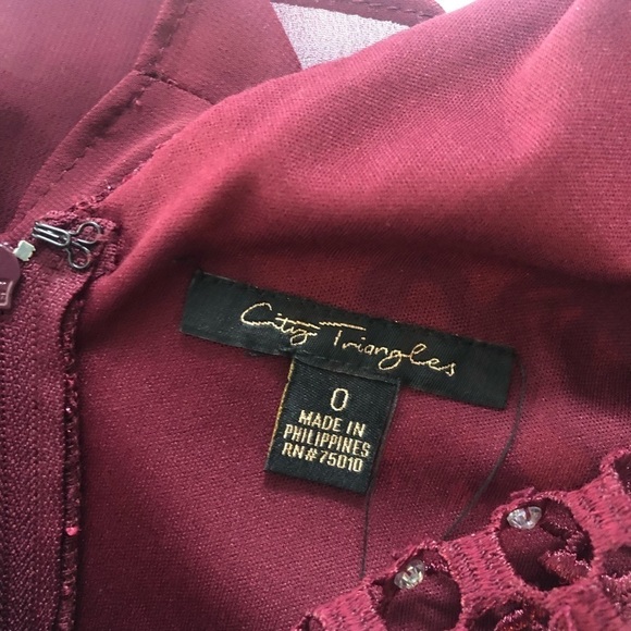 City triangles Red Merlot Sleeveless Slit Dress - Picture 9 of 15